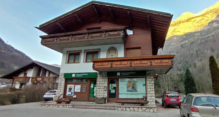 9601b454-9da5-4c59-b06c-e05617f6fdbf