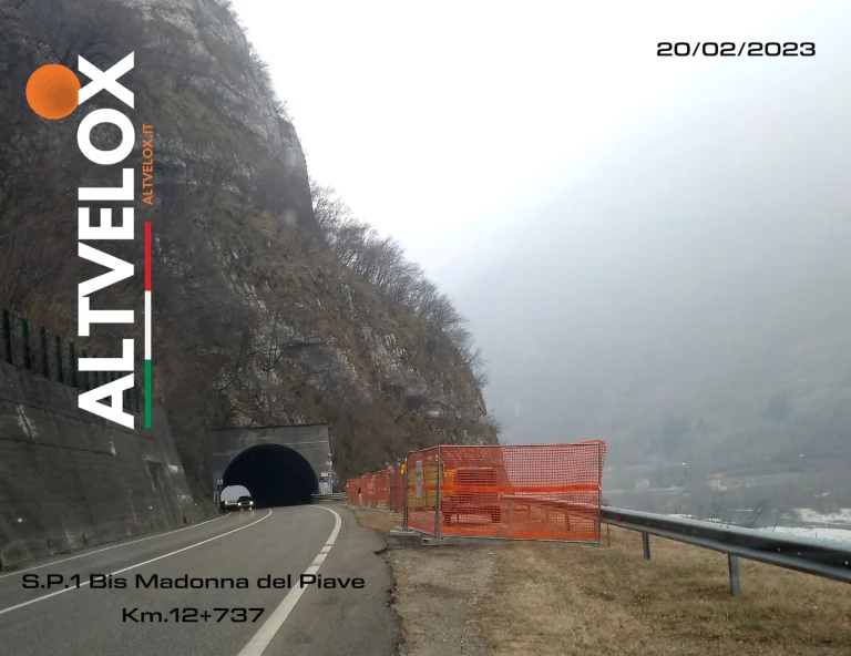 d7d372_30d6a14974324758adf7a40afc41531c_mv2