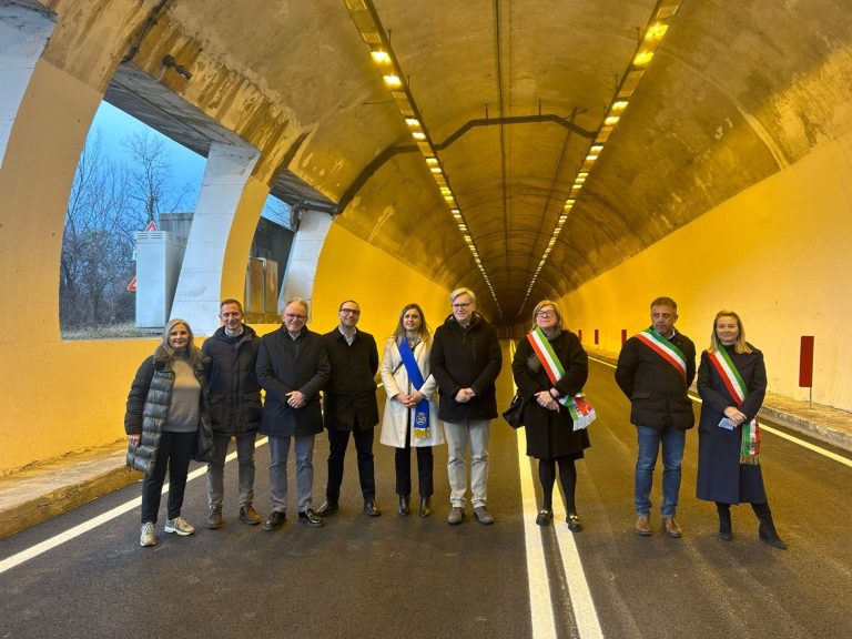 3fd97336-ee82-44be-91d2-f45c2af53c88