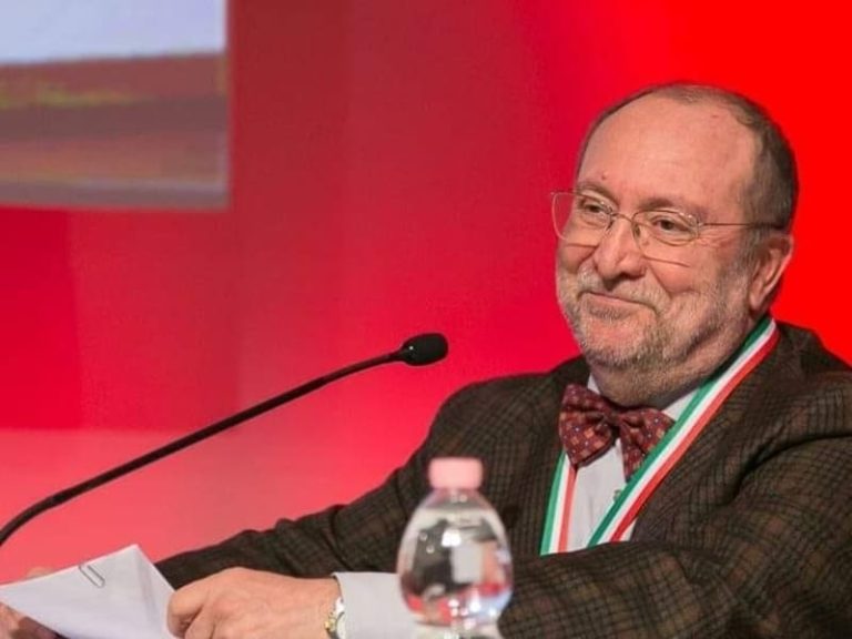 6cbceb18-6d37-444d-b427-76dd17ca00f2