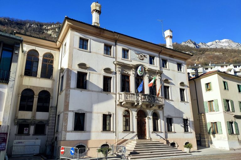 MUNICIPIO LONGARONE