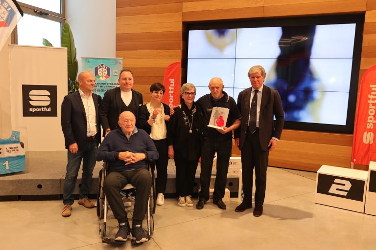 1 ad angelo genuin la prima edizione del premio giovanni viel 22 aprile 20…grappa