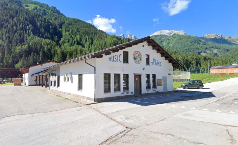 PARCO GIOCHI FALCADE