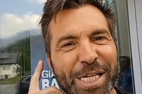Senza nome