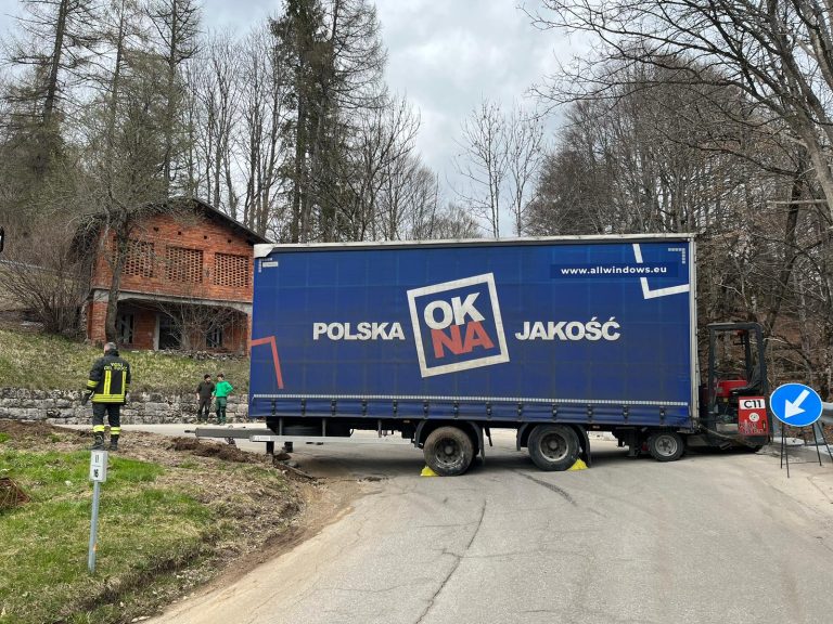 a169842d-f9bf-4f0c-a0a8-e38eca1912a2