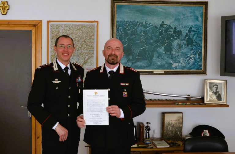 foto del saluto al Lgt. ZARDO