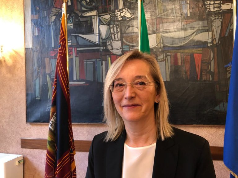 photo_5908961013531787322_y