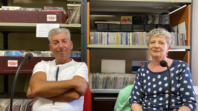 229b81ed-4f56-40dc-9866-4a4146ca687f