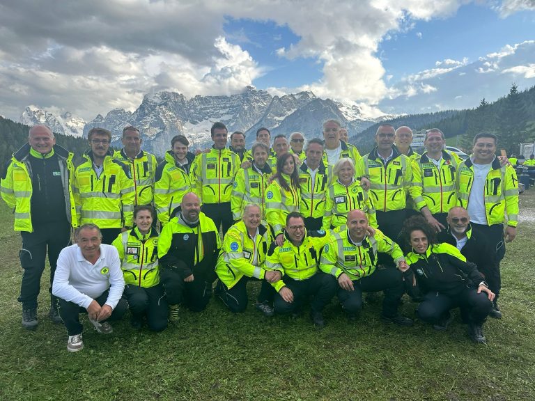 5b93d800-91ed-4e21-b320-b1408ce2b8a0