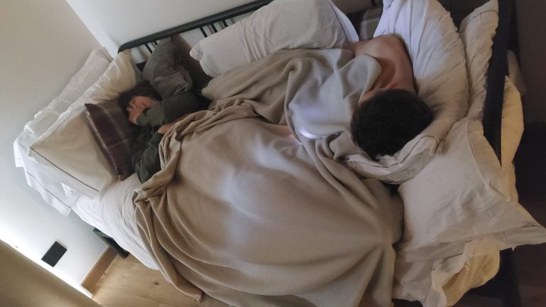 8def499a-6254-4935-a3fd-a5048653aff3