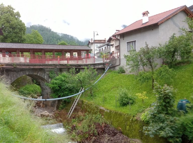 1e8bea16-387f-43e7-bf42-db468ca64e9e