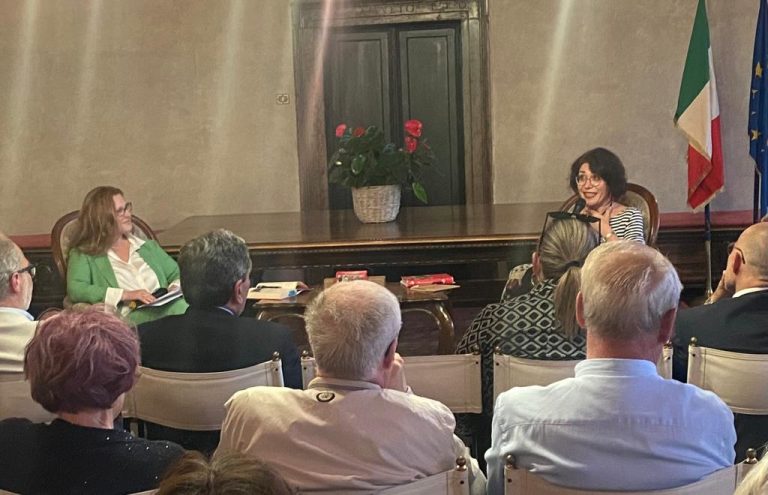 43ef884d-67a5-45b0-8990-c63e08f0f807