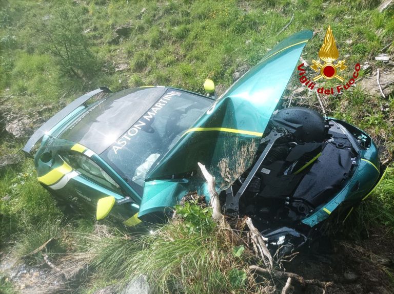 57e3d2e4-289d-4001-bb42-d3741efae524