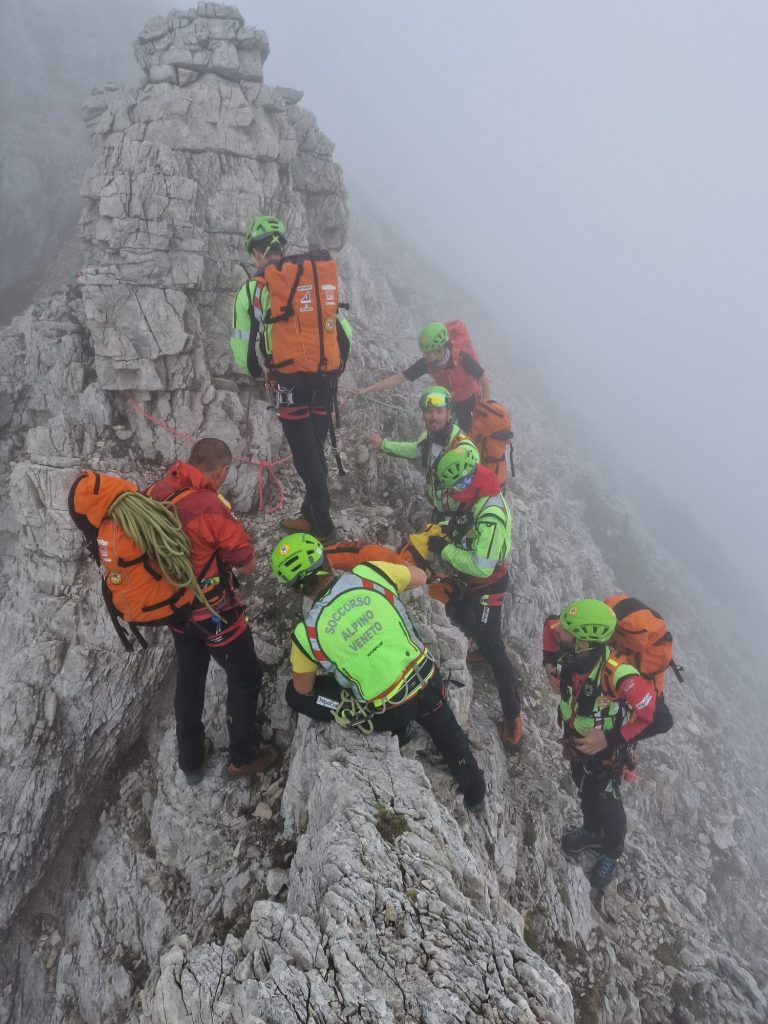 cd576ea2-3130-40e3-8969-2269da1848cf