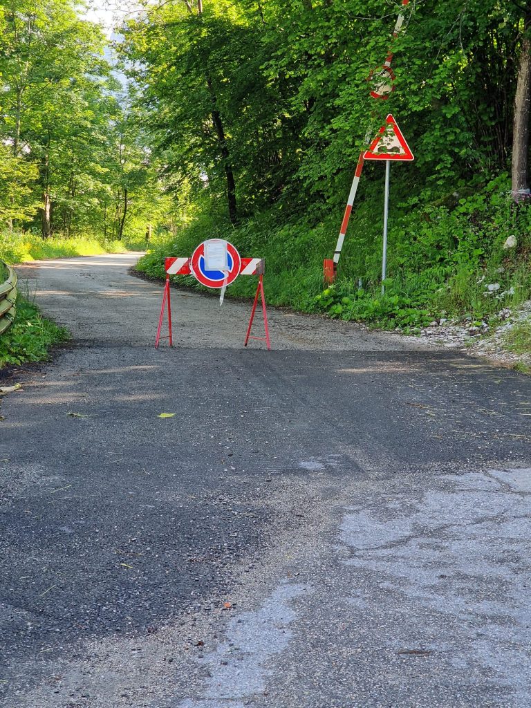 fe275827-09ff-4ecf-b94b-98a3aa55077a