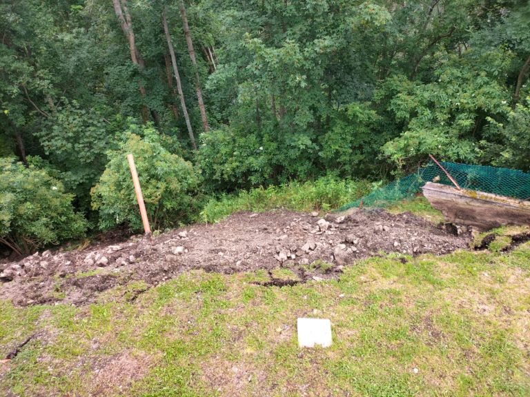 3b3853c5-09c2-49f8-8094-19481af92125