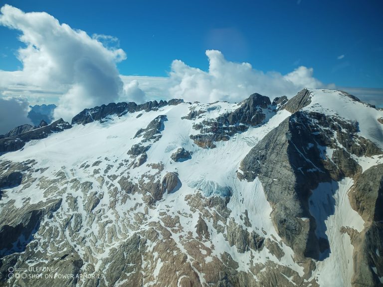 5bc3a689-9ab4-48ee-8190-9e0780f4b844