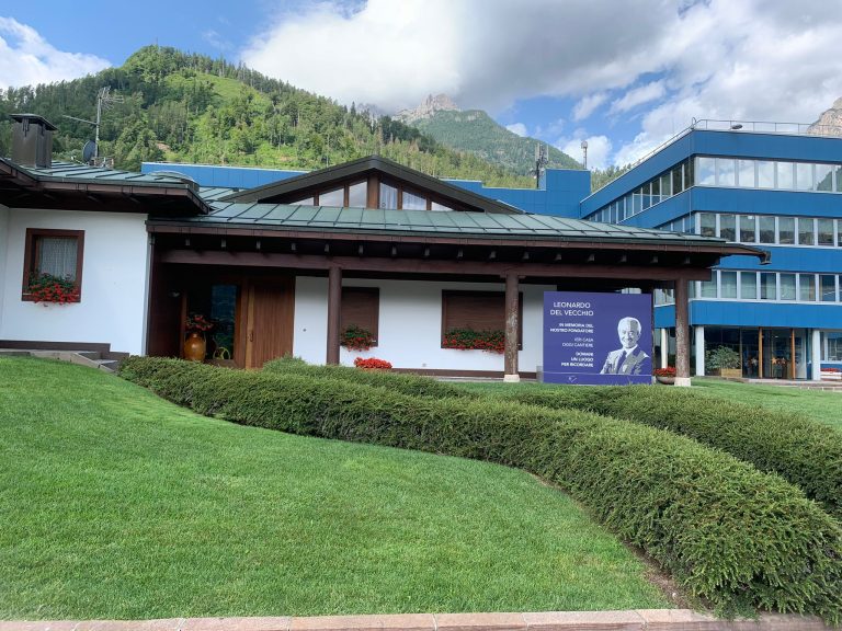 ed3d7208-139a-4826-ba1d-50fdd145e9ba