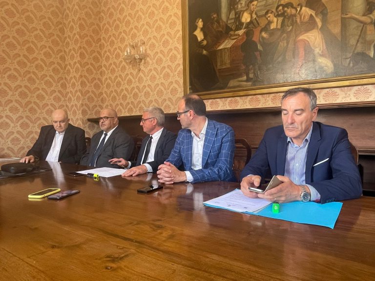 dce8e472-8062-4076-862b-47407f6e0f7d