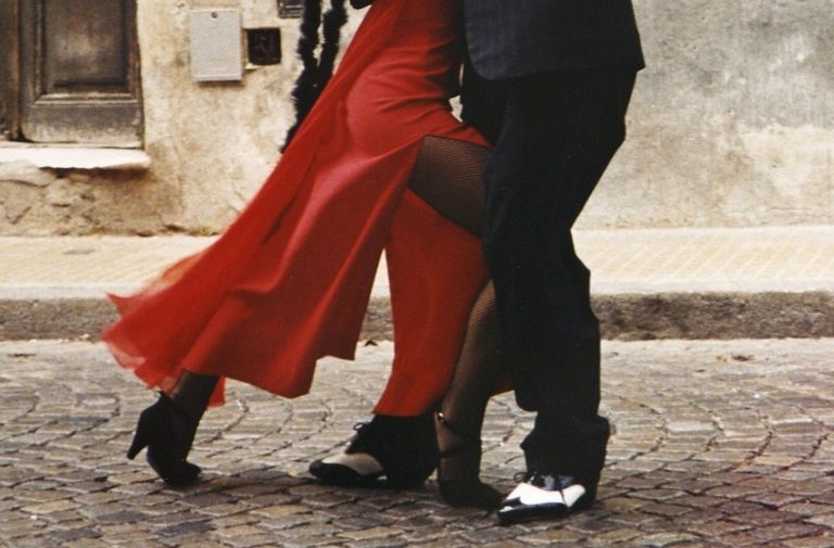 tango-190026_1280