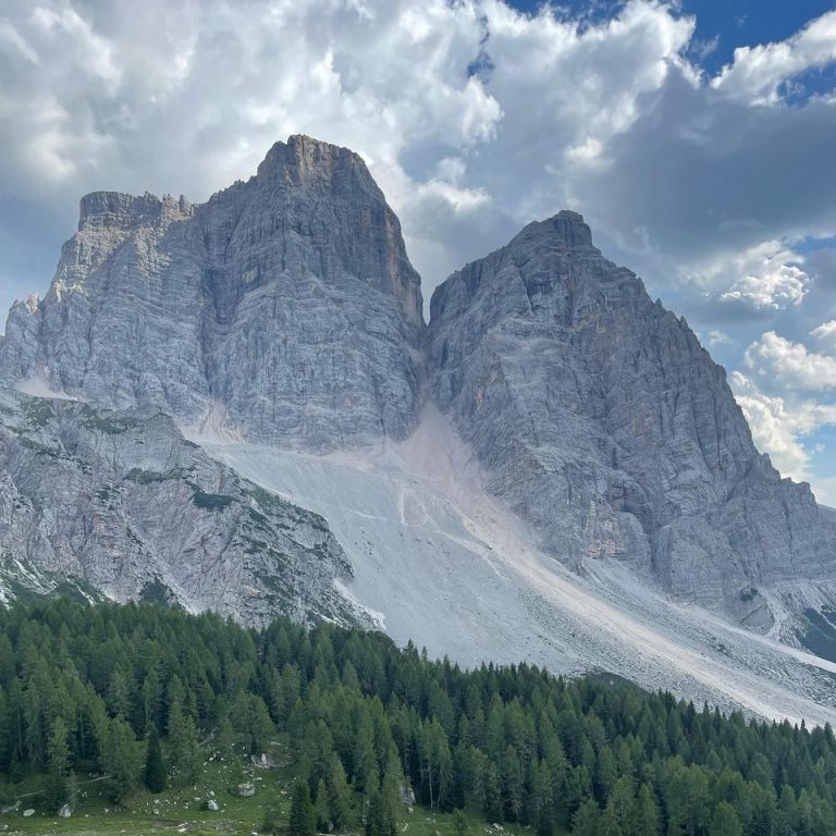 372011162_18382471084059968_202643675468416060_n