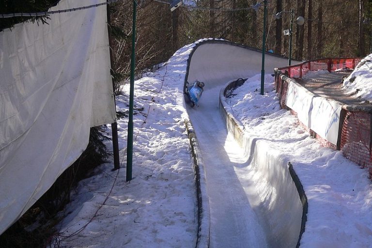 PISTA BOB CORTINA