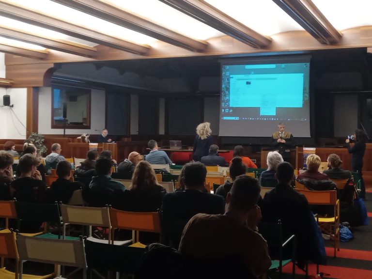 ee5947a6-200a-43b3-ab62-c7cd86631728