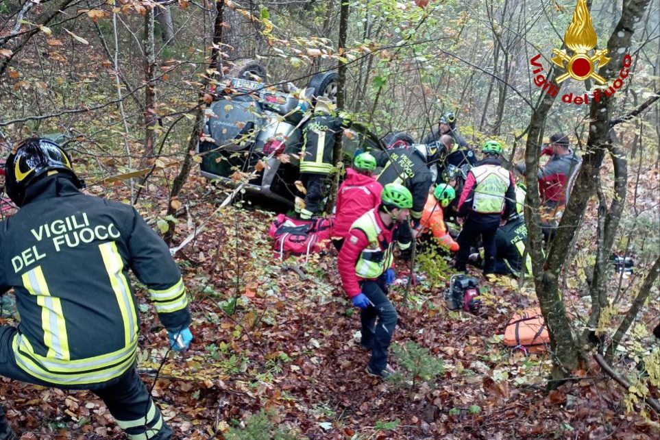 20040f71-a873-46ed-8da1-5d1ef8f0c26a