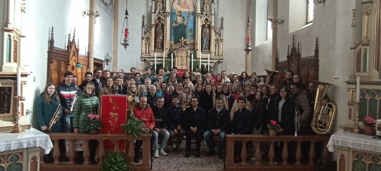 e27db683-cb03-4e40-909d-e84f071ea213