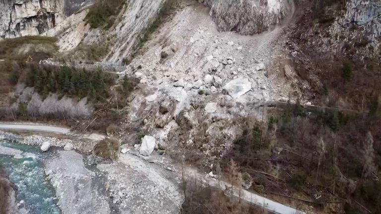 2023-12-06-14-01-54-497