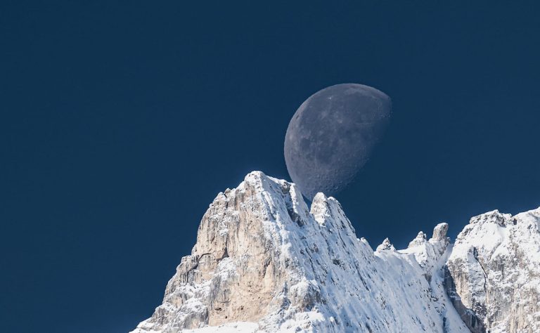 5c3516fc-cb52-493c-a47d-bd233d4cf079