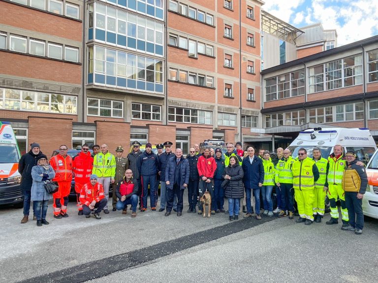 69ef8e3b-fb30-44e4-a1ea-ea4be1c3e79b