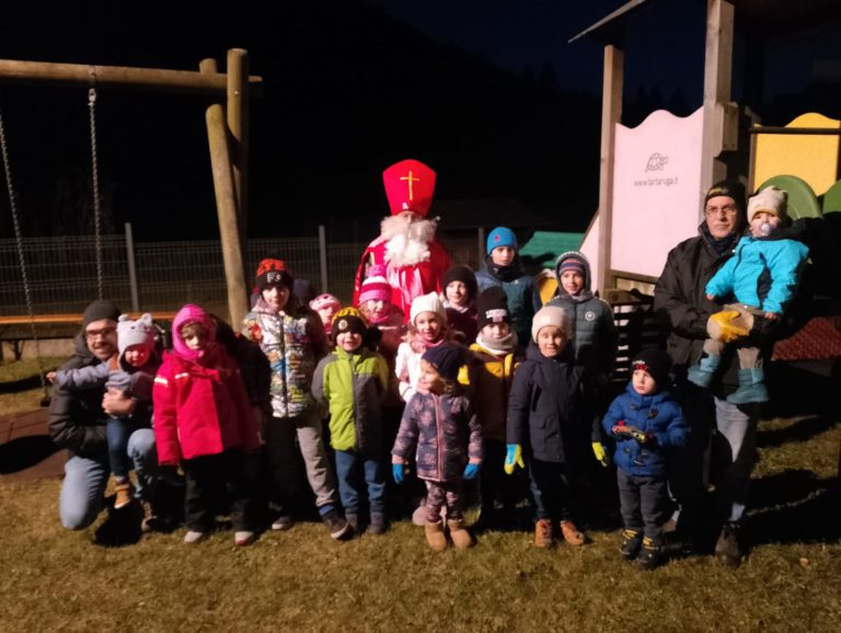 7d1dd9bc-81df-482e-9277-383691236179