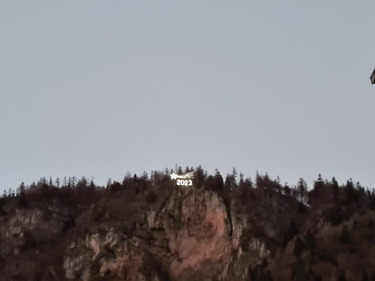 836e2295-20c1-4990-a191-ca9bc0a3744d