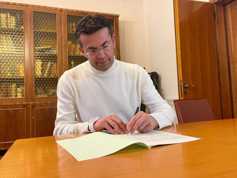 3e1e1a22-1ed4-40a3-a185-c6c9829dbbf4