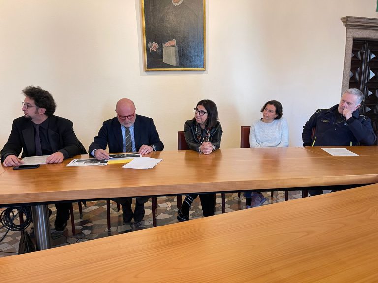 1c05fdc0-830a-4e4c-80bc-0cb613ae21db