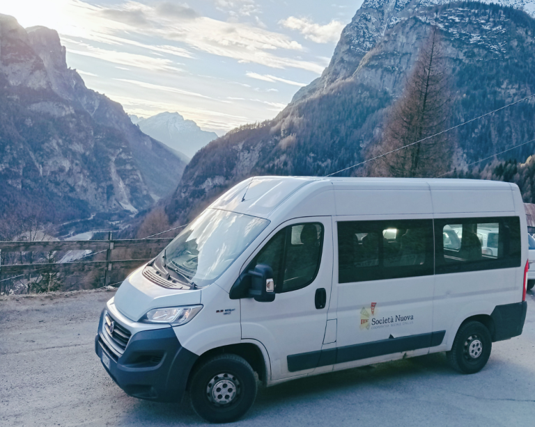 pulmino trasporti agordino