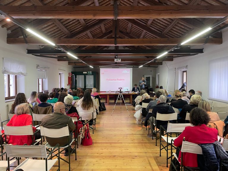 2119f950-abc3-4bb8-8cb4-5afbaa35f280