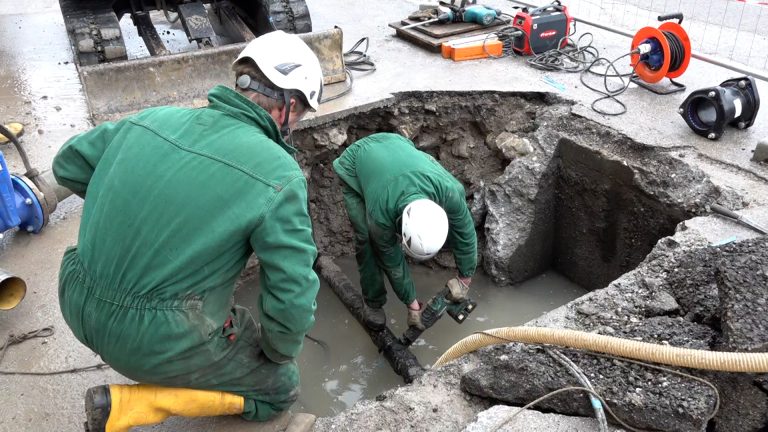 Bim GSP – Distrettualizzazione Agordo – Posa nuove valvole (2)