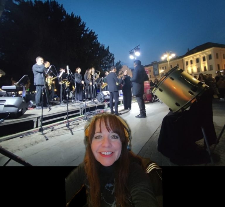 fe6d9b27-2628-4d21-94d1-464d22024ba0