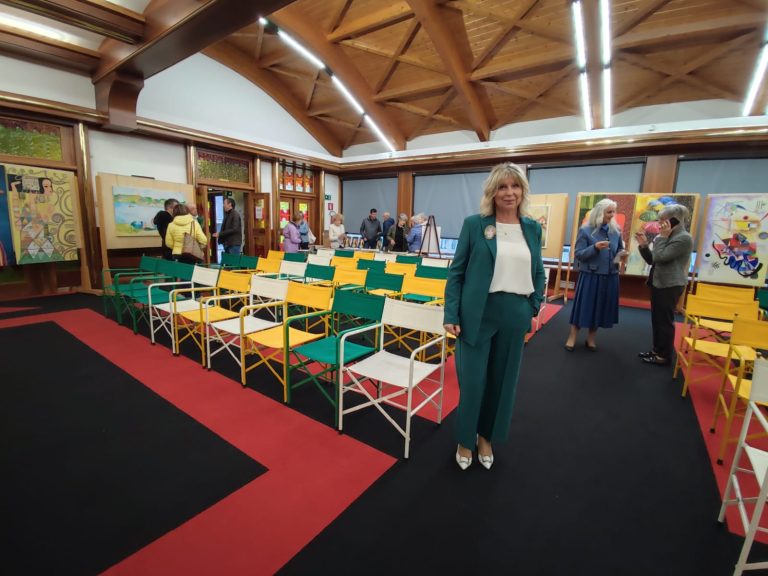 41fa0005-4e5a-4f6c-8534-8433c9858256