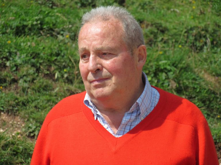 8ae7d9af-5adf-4b57-a0c7-89ea9cd2ae52