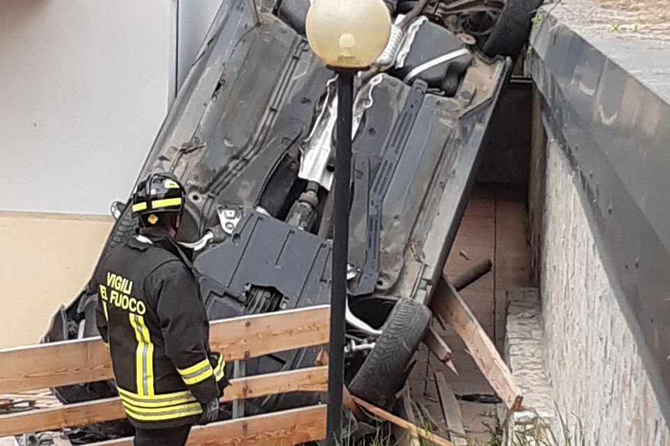 d5e3a288-f6e7-49e2-9742-d45b7c7cf04e