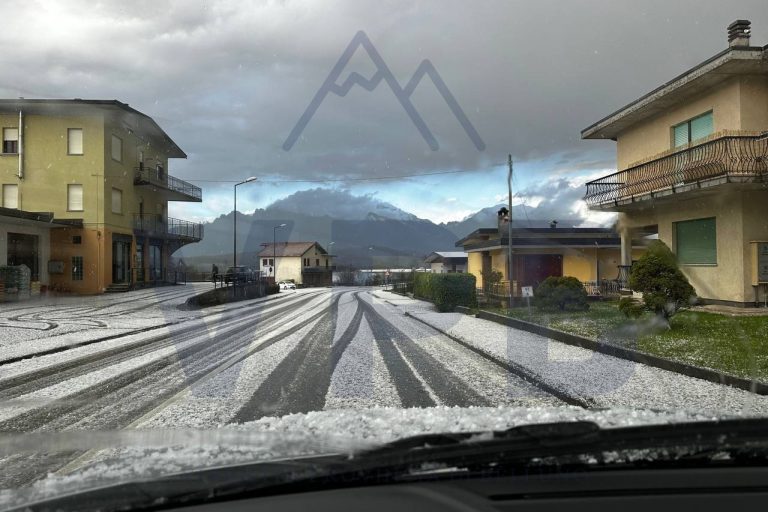 photo1712075559