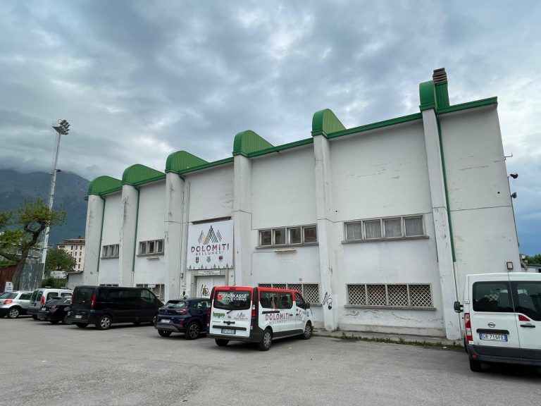 963fa276-f4e9-43ca-9586-1102b48db081