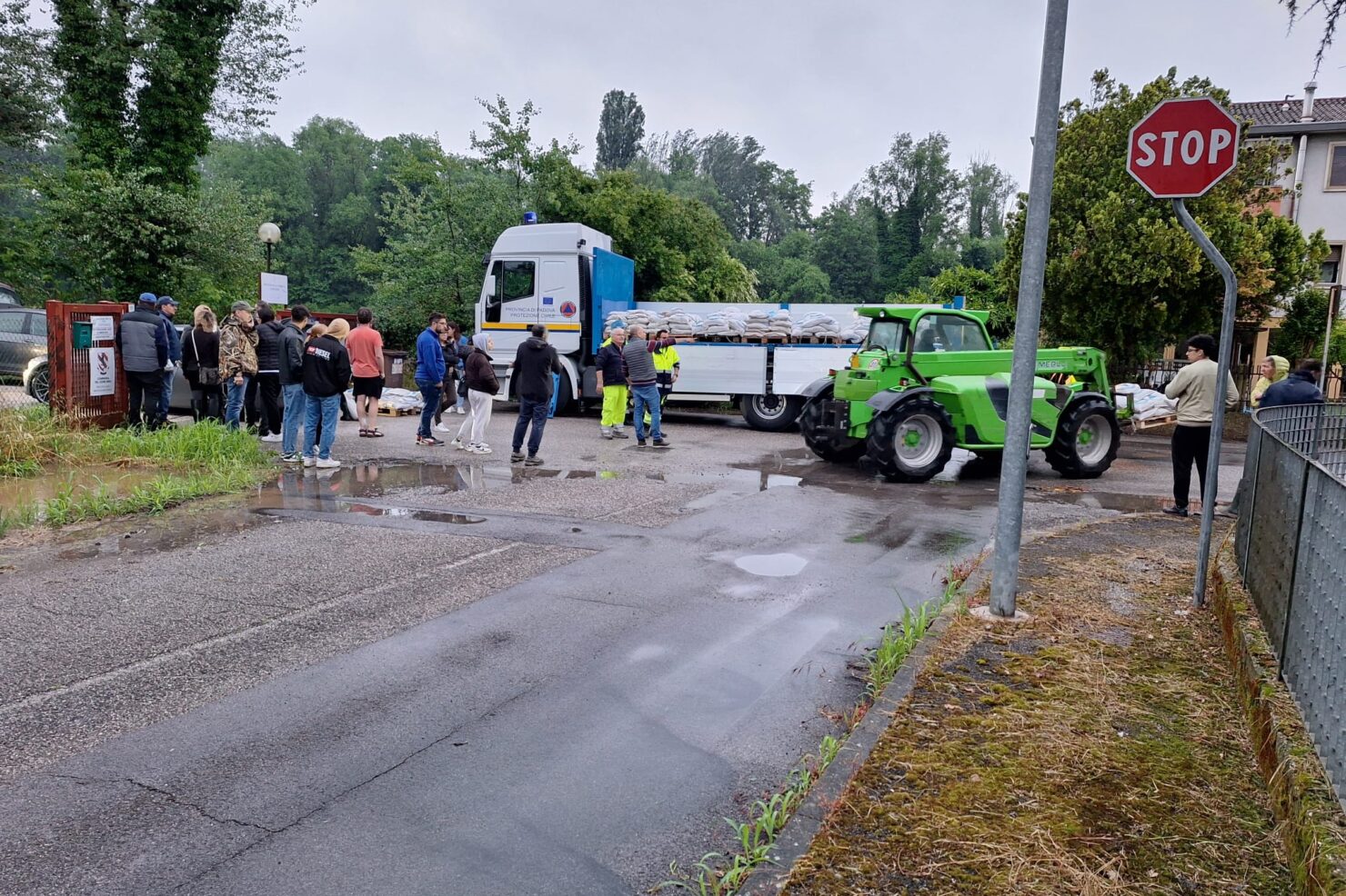 c5c8321d-4b15-4773-ad0b-43d257c3c1a3