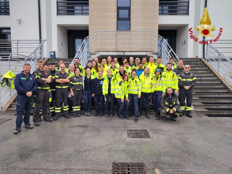 ef33f8e0-a6e8-4738-b1a2-abf023b5f06c