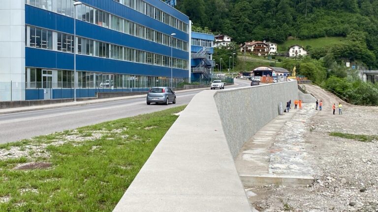 6dcdf44a-b2bb-4964-bdd8-42181baf3e0d