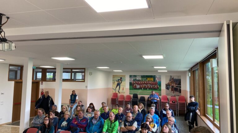 762ed4da-6167-40a5-9506-93c2bc4ad768