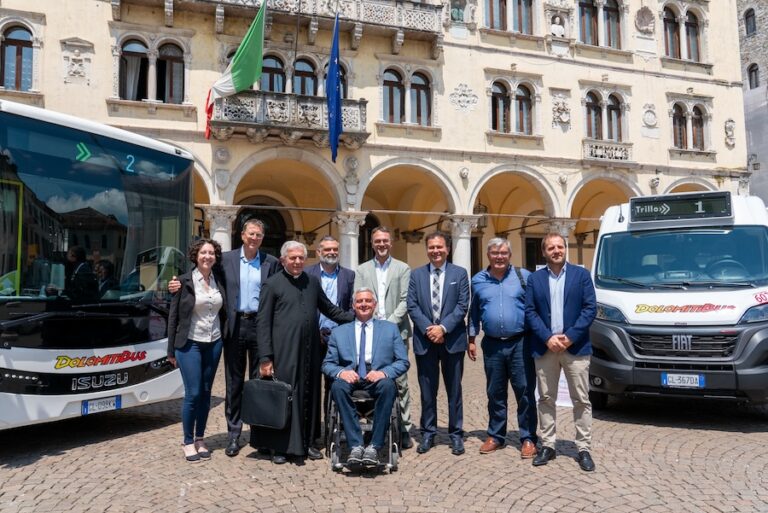 DolomitiBus_Trillo_01